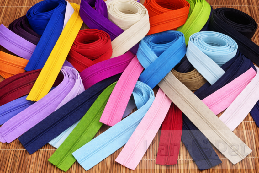 Nekonečný zip – spirála 3 mm (zipová páska v metráži)
